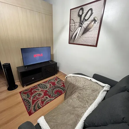 1Br Smdc Trees Residences Near Fatima University With Netflix And Videoke